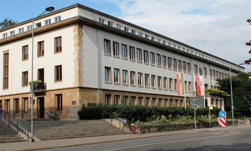 Blick auf Haus 1 der Stadtverwaltung Weimar