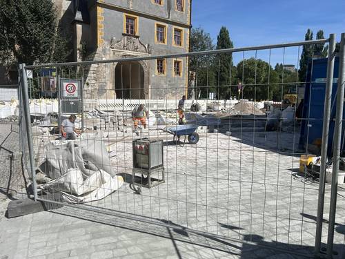 Pflasterarbeiten im Bereich Grüner Markt/ Burgplatz, Archivbild.