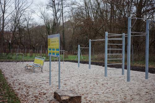 Calisthenics- und Fitnessanlage