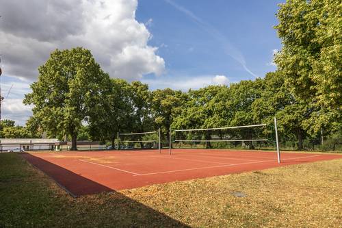 Volleyballplätze im Wimaria-Stadion