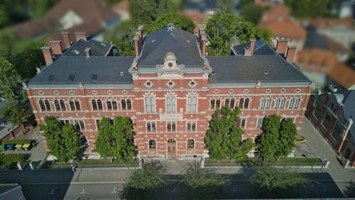 Staatliches Gymnasium "Johann Wolfgang von Goethe" am Standort Amalienstraße 4