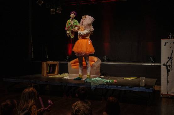 Puppenspiel für Kinder im mon ami