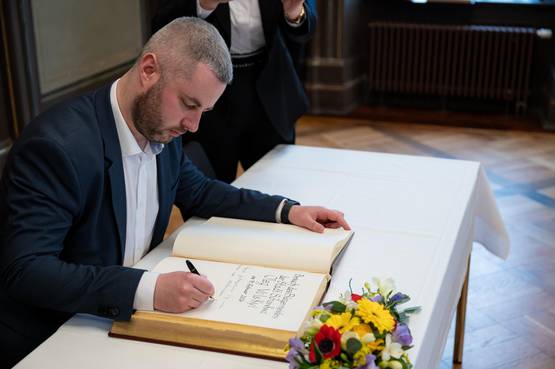 Eintrag ins Goldene Buch der Stadt Weimar