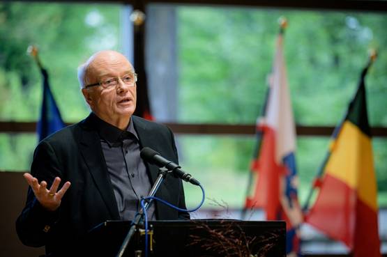 Prof. em. Dr. Volkhard Knigge hielt die Laudatio auf Bernd Kauffmann