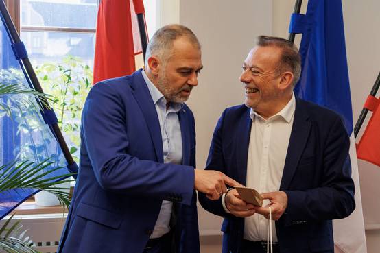 Oberbürgermeister Kleine und Marc Gricourt, Bürgermeister aus Blois