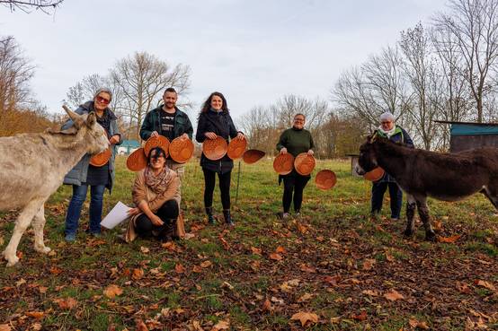 Das weitläufige Gelände befindet sich oberhalb Herders Ruh.