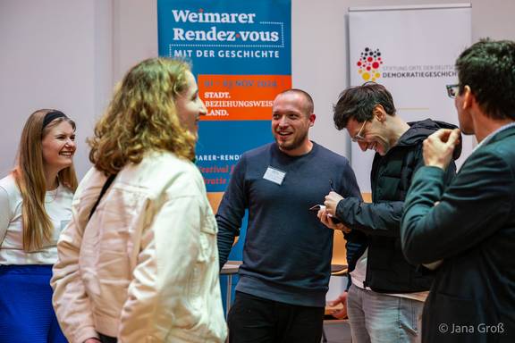 Archivbild: Austausch-Runde beim Weimarer Rendezvous