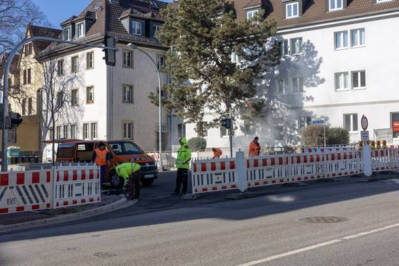 Bauarbeiten auf der Fuldaer Straße / Ernst-Thälmann-Straße