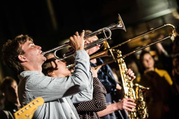 Fête de la Musique Weimar ©Maik Schuck Die ganze Stadt ist eine Bühne. Sei dabei am 21. Juni 2026.