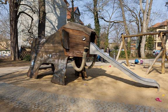 Spielplatz Poseckscher Garten