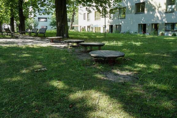 Spielplatz Leibnizallee