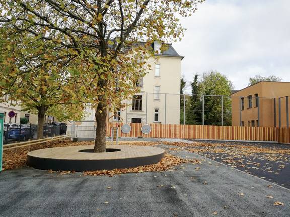 Spielplatz Schulhof Johannes-Falk-Schule