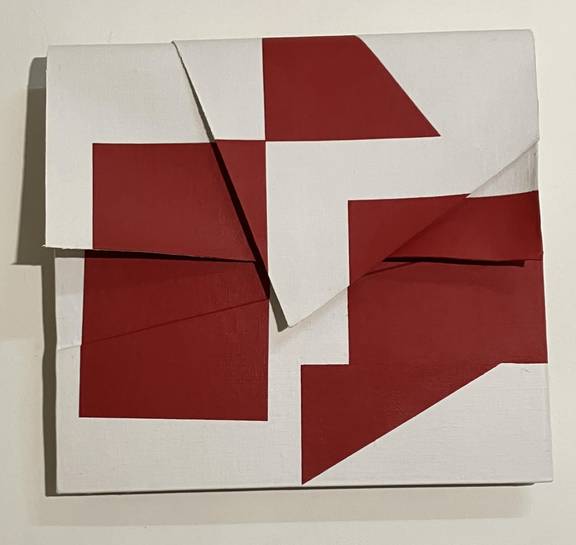 Ohne Titel (Relief) 2020,  Acryl auf Leinwand 44 cm x 41 cm.
