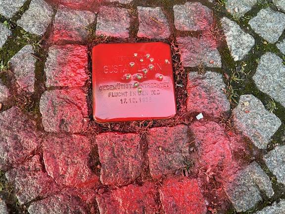 Erneute Schändung von Stolpersteinen in Weimar