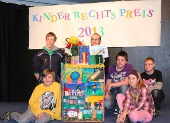 Kinderrechtspreis 2013 für den Kindertreff und Jugendclub Kramixxo und Waggong