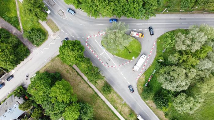 Verkehrsführung im Bereich des Knotens Belvederer Allee/Merketalstr./Steinbrückenweg