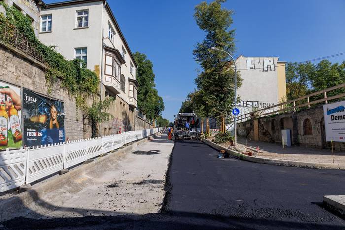 Arbeiten auf der Ettersburger Straße (20.08.2024)