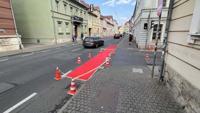 Markierungsarbeiten in der Marienstraße