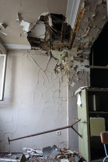 Massiver Deckenschaden, 2021