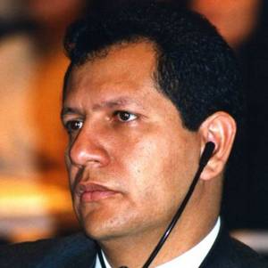 Dr. Luis Guillermo Perez Casas | Kolumbien, Rechtsanwalt