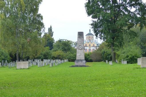 Sowjetischer Ehrenfriedhof in Belvedere