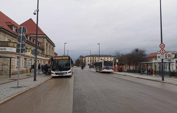 Sanierung der Fahrbahn und Ausbau barrierefreier Bushaltestellen. (Stand Januar 2025)