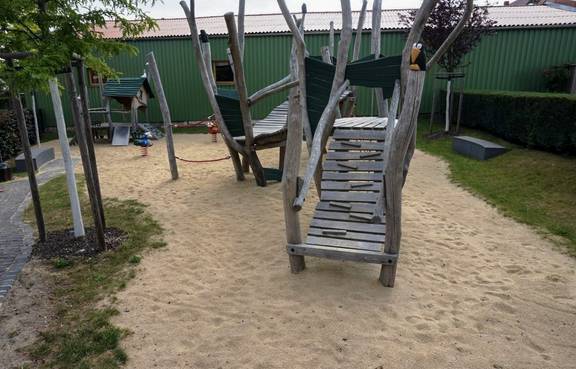 Spielplatz Gelmeroda