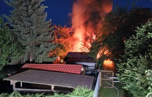 Gartenlaubenbrand in der Industriestraße