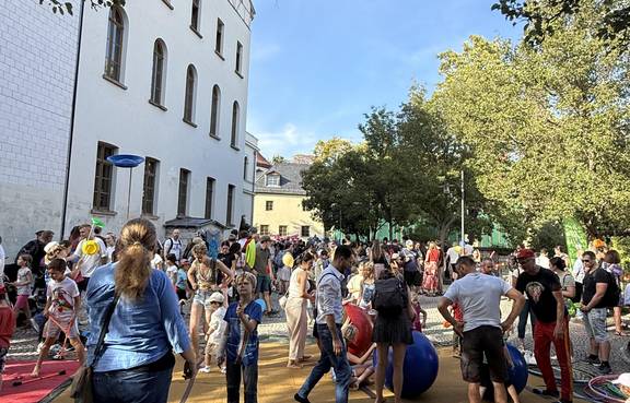 Buntes Weltkindertagsfest am mon ami