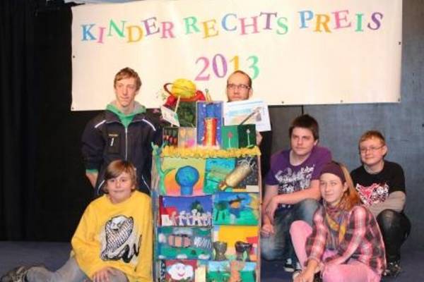 Kinderrechtspreis 2013 für den Kindertreff und Jugendclub Kramixxo und Waggong
