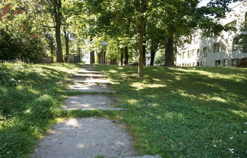 Spielplatz Leibnizallee