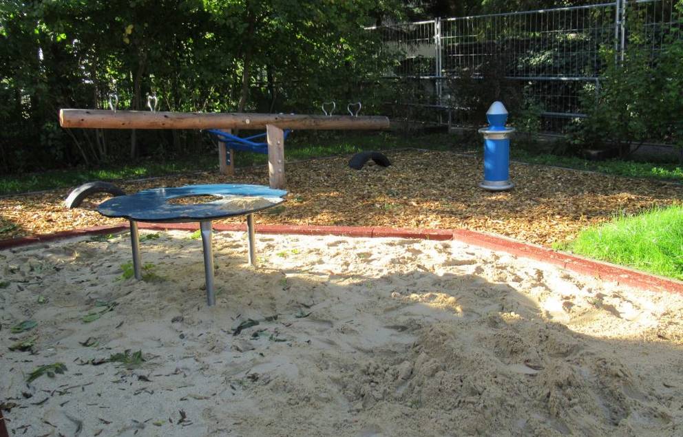 Spielplatz Paul-Schneider-Straße
