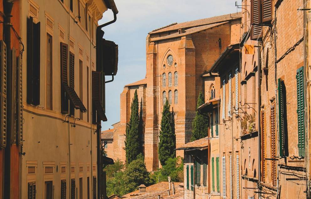 heloise delbos EpLBP53AI5s unsplash