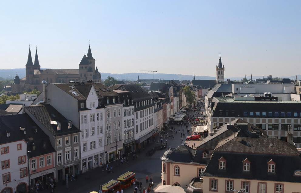 hongbin j2D VmZNUHo unsplash